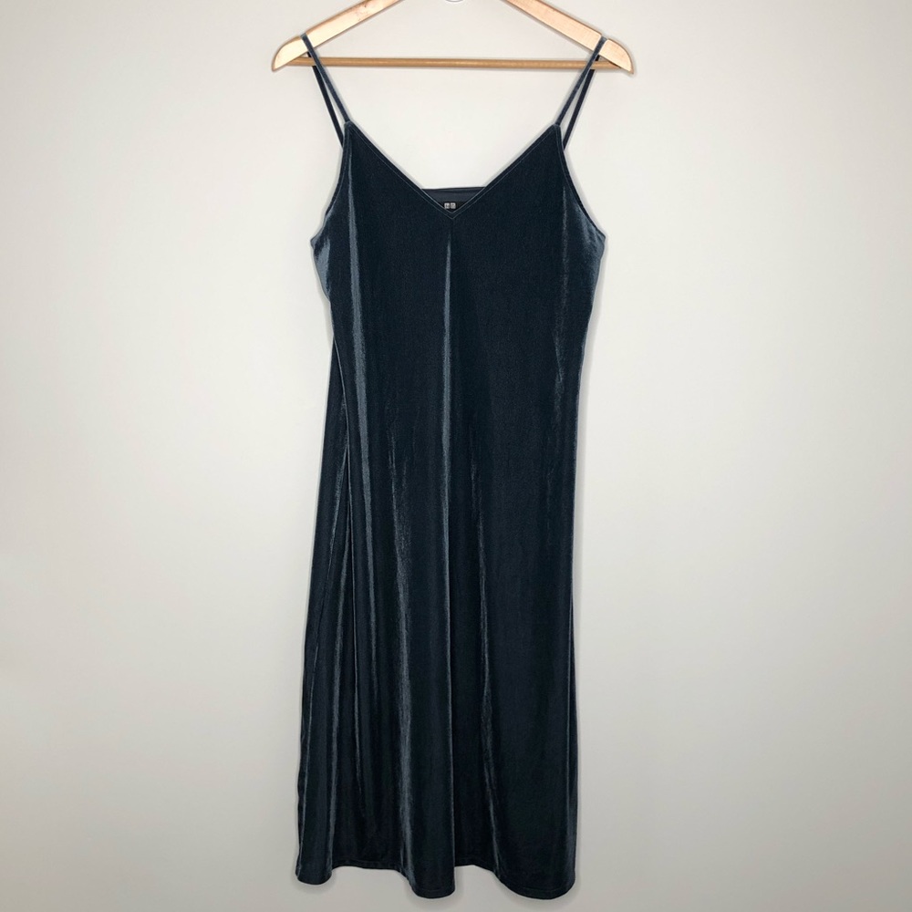 Uniqlo Velour Camisole Midi Dress Light Blue Small